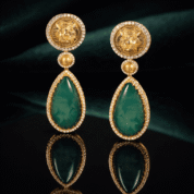 Mirror Reflection Luxury Shot (1)