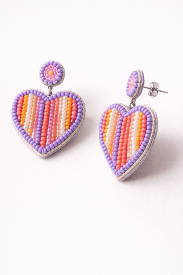 Side angled view Side angled view